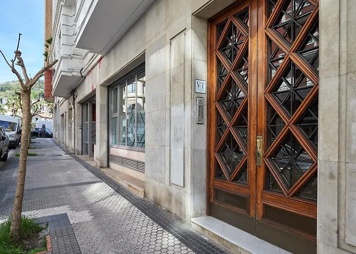 The Collection - Botanika * San Sebastian